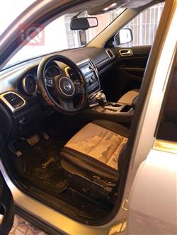 جیپ گراند شیرۆکی